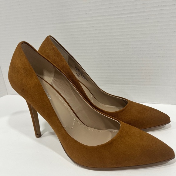 Charles By Charles David Pact Microsuede Pointed Closed Toe Stiletto Heel Pumps - Picture 3 of 8